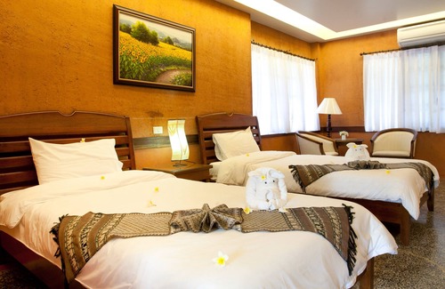 Ban Du Hotel | Discover Mohnfahsai Home Resort: Family-Friendly Oasis