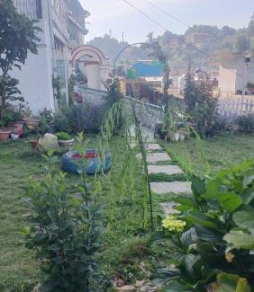 Sukha House | Cozy Mohraj Home Stay: Pet-Friendly with Breakfast Options