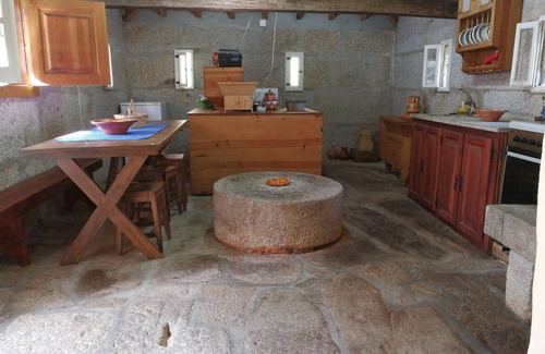 Ponte de Lima House | Pet-Friendly Getaway with Ocean Views at Moinho da Cruz