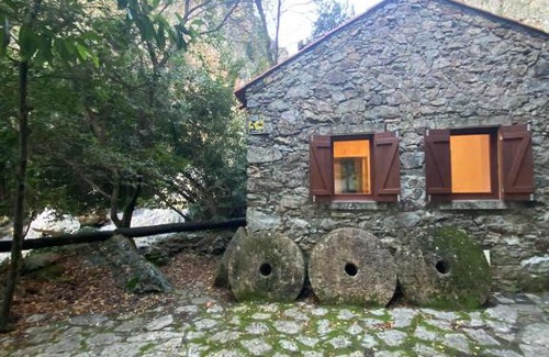 Aguda House | Discover Moinho das Fragas: Pet & Child-Friendly Retreat