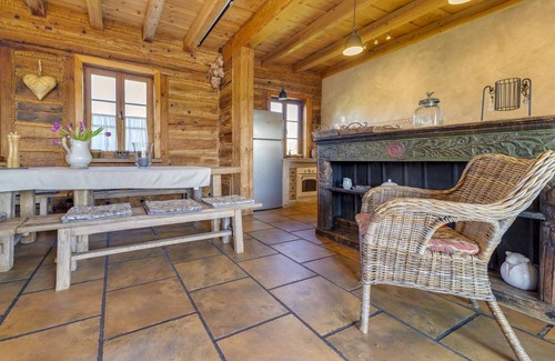 Cisowa House | Explore Moja Mała Toskania: Pool, Spa & Pet-Friendly Retreat