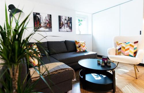 Praprotna Polica Apartment | Mojca's nest apartment
