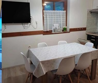 Prem Apartment | Mojca