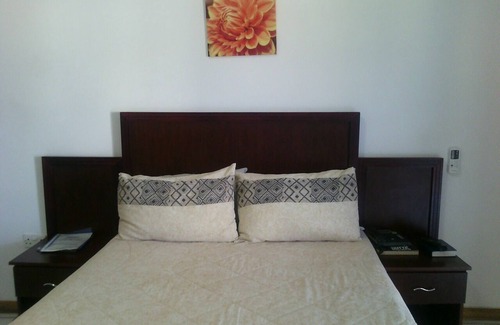 Mahalapye Hotel | Convenient Moko Motel with Family-Friendly Amenities