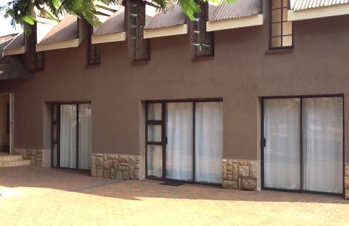 Mokopane Bed & Breakfast | Discover Mokopane 82: Family-Friendly Stay with Breakfast