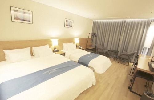 Mokpo Hotel | Mokpo Ocean Stay Hotel: Eco-Friendly Family Retreat