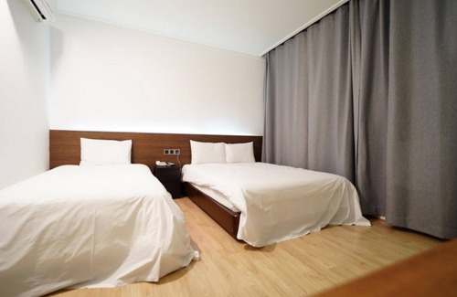 Mokpo Hotel | Family-Friendly Mokpo Utopia Hotel with Eco Amenities