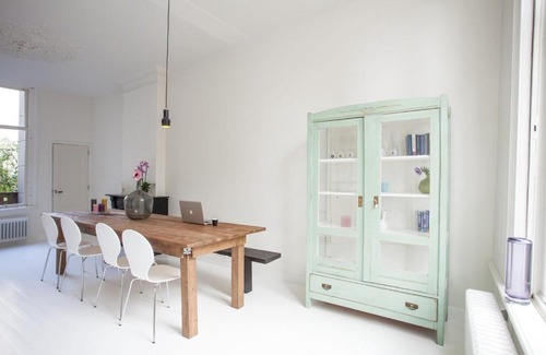 Grachtengordel-Zuid Bed & Breakfast | Discover Mokum Suites: Family-Friendly Retreat with Kitchen