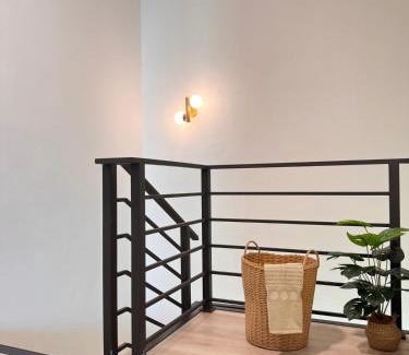 Miri House | MokuMoku Miri Homestay FOC Netflix & Ytb 18pax