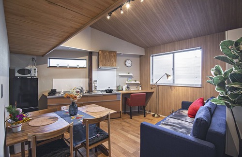Suminoe House | Convenient Mokunohana: 2 min to Station, Family-Friendly Stay