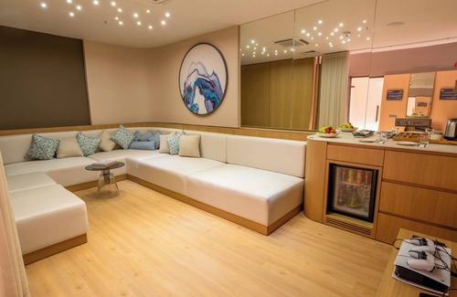 Silivri Hotel | Discover Mola Istanbul: Relax by the Pool & Indulge at Spa