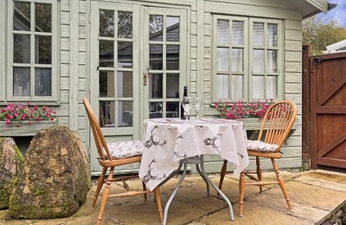 Withypool House | Discover Mole End Annexe: Pet-Friendly Retreat in Withypool