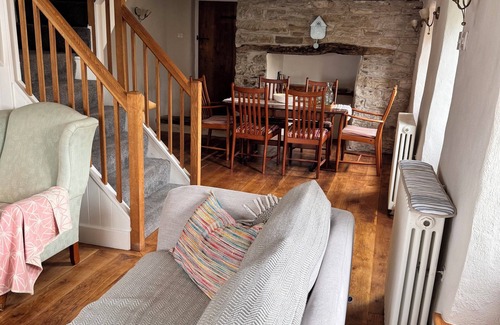 Wadebridge Cottage | Molesworth: Your Cornish Hideaway. Central location with free private parking