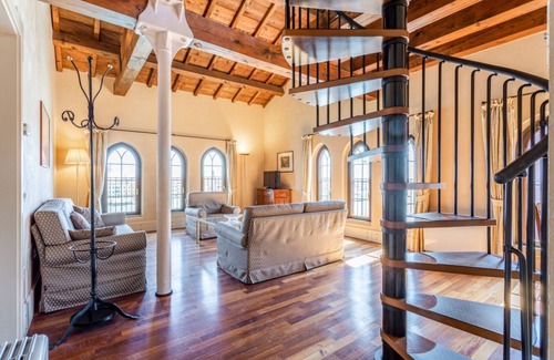 Molina Apartment | Experience Comfort at Molino Stucky Residence Bucintoro Suite