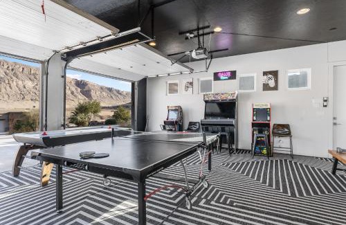 Hurricane House | Discover Mollie's Landing: Family-Friendly Retreat with Pool