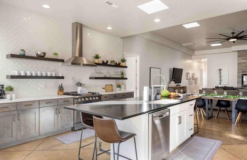 Hurricane House | Mollie's Landing: Private Pool, Hot Tub & Sports Amenities