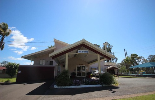 East Maitland Hotel | Discover Comfort at Molly Morgan Motor Inn with Pool Access