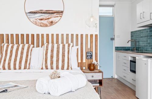 Mollymook Hotel | Discover Mollymook Motel: Ocean View & 9/10 Guest Rated