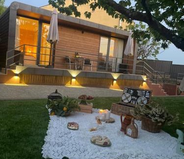 Vila Real House | Top-Rated Family Retreat at MOM - Mateus On Modular