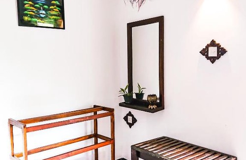 Unawatuna House | Pet-Friendly Mommy House Unawatuna: Perfect for Families