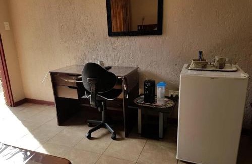 Mahikeng House | mommys guest house