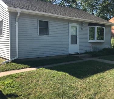 Peoria Heights House | Family-Friendly Getaway at Mon Chateau - Rated 9/10 by Guests
