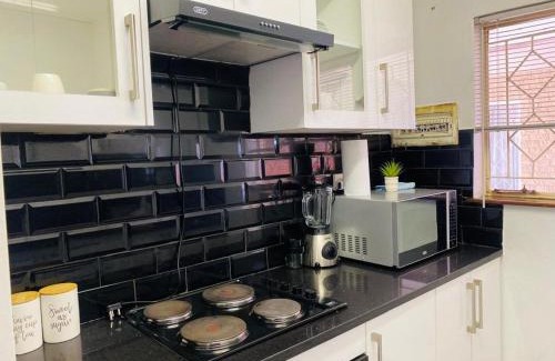 Gaborone Apartment | Mon-Est Self service Apartment
