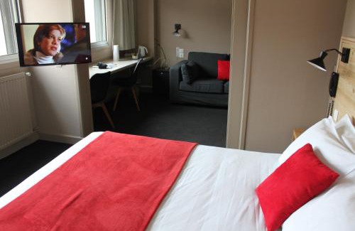 Gap Hotel | Discover Mon Hotel à Gap: Family-Friendly and Accessible