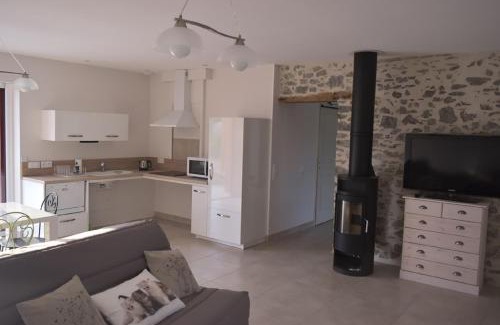 Challain-la-Potherie House | Idyllic Mon Savoureux Jardin: 10/10 Guest Rated Retreat