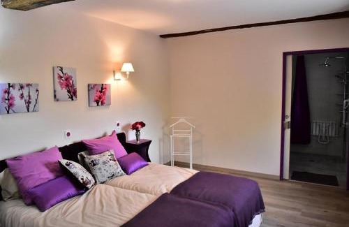 Challain-la-Potherie House | Idyllic Mon Savoureux Jardin: 10/10 Guest Rated Retreat
