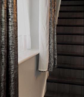 Redbridge House | Discover Mona's Home: Guest Rated 10/10 with Breakfast