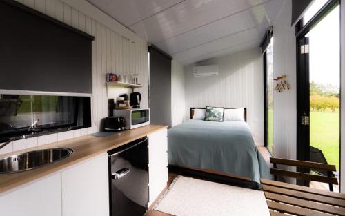 Waikari House | Relax at Mona Vale Country Estate - Your Perfect Getaway
