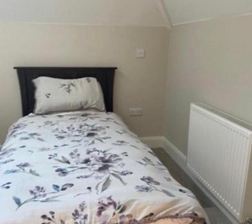 Monaghan House | Spacious Monaghan Town House - 5 Mins to City Center