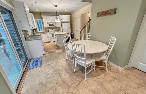 Spirit Lake Villa | Child-Friendly Monarch Cove Home near West Lake Awaits