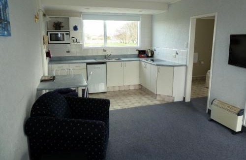 Invercargill Hotel | Pet-Friendly Comfort at Monarch Motel - 4 Star Stay