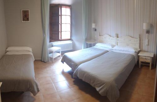 Anguiano Hotel | Comfortable Stay at MONASTERIO de SANTA MARÍA DE VALVANERA