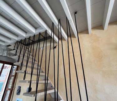 Mandraki House | Oceanfront Monastery View House: Family-Friendly Retreat