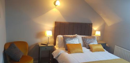 Bunacurry Bed & Breakfast | Experience Monastery View: Family-Friendly with Hot Tub