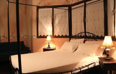 Kalambaka House | Experience Monastiri Guesthouse: 4-Star Comfort Awaits