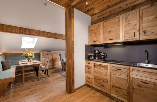 Cermes Hotel | Relax at MONDI Hotel Tscherms: 4-Star Comfort Awaits