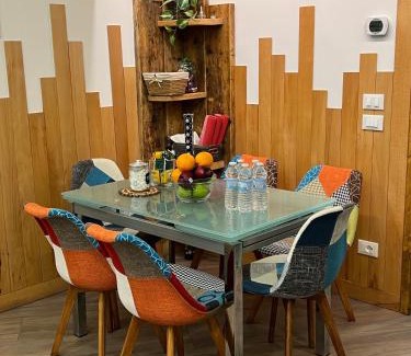 Cagnola Apartment | Discover Monem’s House Portello: Family-Friendly Retreat