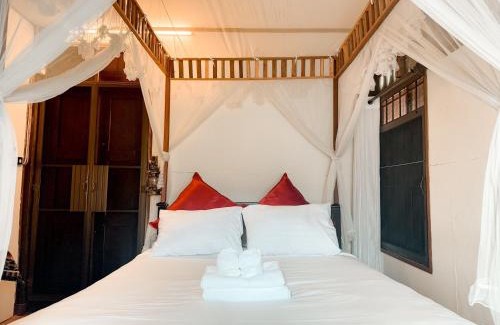 Chang Phueak House | Explore Comfort at Monfai Culture House with Breakfast Included