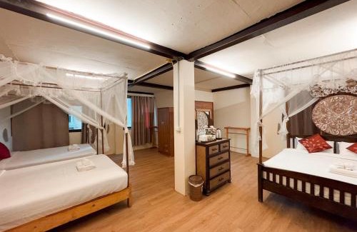 Chang Phueak House | Explore Comfort at Monfai Culture House with Breakfast Included