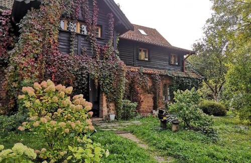 Jonkowo House | Pet-Friendly Getaway at Moniówka - Rated 9.3 by Guests
