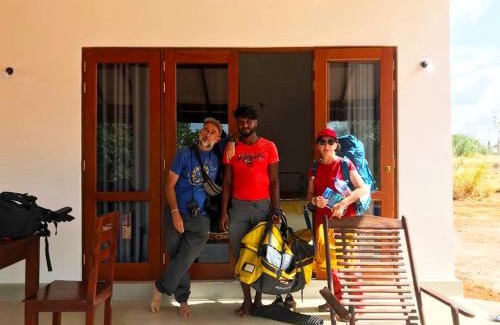 Nochchiyagama House | Cozy Moni Farm House Wilpattu - Rated 9/10 with Family Amenities