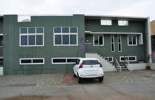 Walajapet Apartment | Affordable Moni Grand Residency: Family-Friendly Comfort