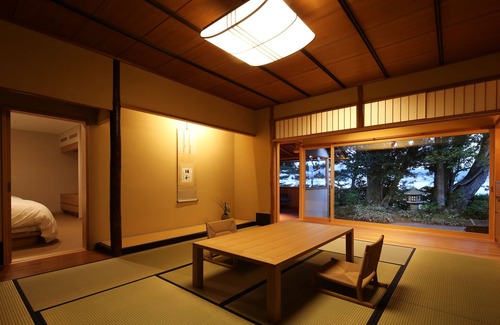 Amanohashidate House | Experience Monjusou Shourotei: Spa, Breakfast & Hot Tub