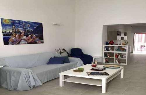 Brindisi House | Discover Monnalisa Suite: Family-Friendly Retreat in Brindisi