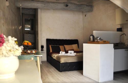 Monte San Savino Bed & Breakfast | Budget-Friendly Stay at Camera Monte San Savino with Kitchen