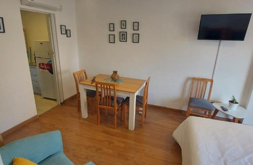 Bahia Blanca Apartment | Pet-Friendly Monoambiente Bahía Blanca - Guest Rated 9.7